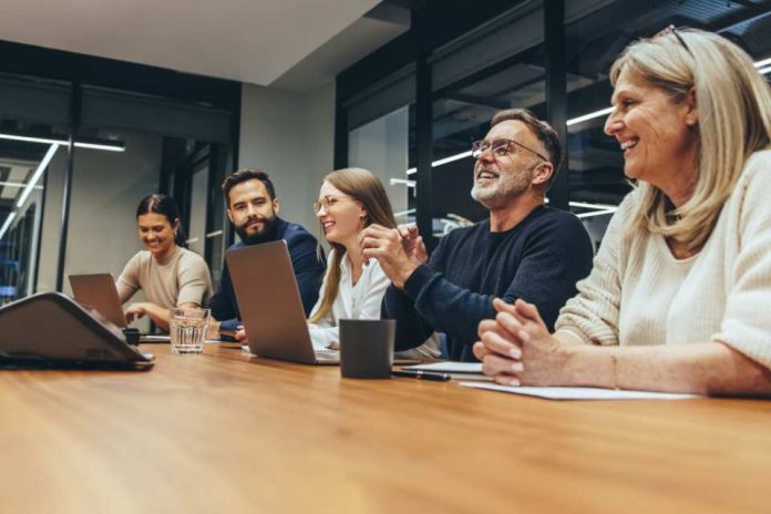 Diversidad generacional en la minería cuando cuatro generaciones construyen un mismo futuro Diversidad generacional en la minería: cuando cuatro generaciones construyen un mismo futuro