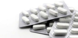 El “reto del paracetamol” ya está en Chile: la peligrosa moda viral que puede terminar en trasplantes o muerte El “reto del paracetamol” ya está en Chile: la peligrosa moda viral que puede terminar en trasplantes o muerte