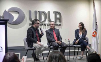 Con el conversatorio “El futuro del trabajo para el bienestar humano” la Facultad de Salud y Ciencias Sociales de UDLA inaugura sus actividades académicas 2026