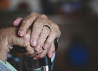 Parkinson: Los casos en Chile podrían hasta triplicarse en 2050