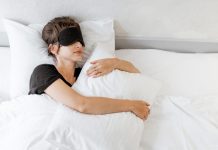 ¿No puedes dormir La ciencia apunta a un hábito que estás dejando fuera