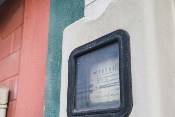 Alza en tarifas eléctricas experto advierte impacto desigual en familias