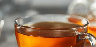 Chile toma casi 8 billones de tazas de té al año y ahora los mocktails están cambiando la forma de consumirlo