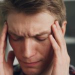 “El peor dolor de cabeza de la vida”: la señal de alerta de un aneurisma cerebral El peor dolor de cabeza de la vida” la señal de alerta de un aneurisma cerebral