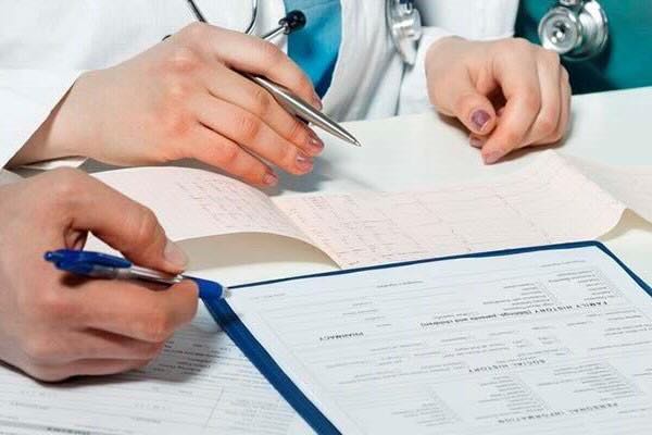 LRM COMUNICACIONES_ALTO INMUNE 13 Homologación de prestaciones: fraude sistémico que drena $700 mil millones del sistema de salud chileno