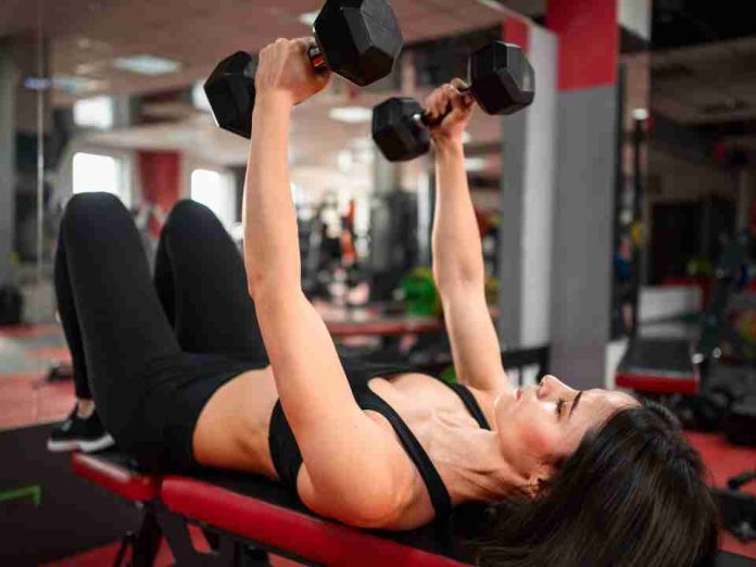 Más energía y bienestar: la importancia del entrenamiento de fuerza para las mujeres a contar de los 40 años