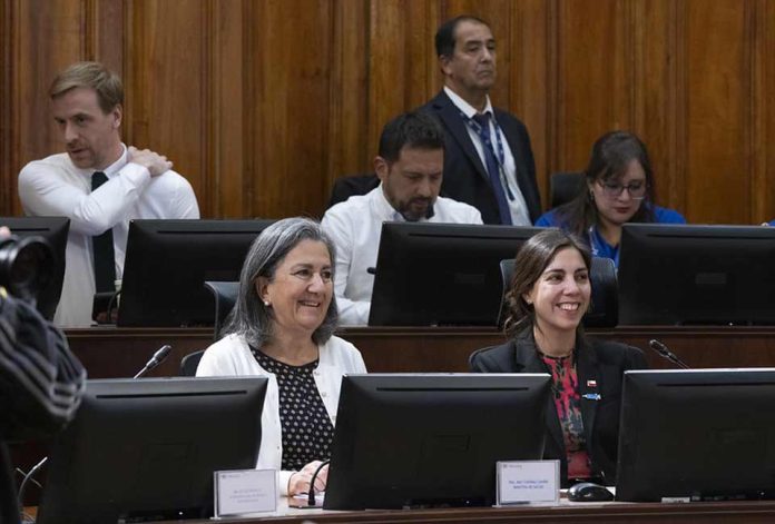 Minsal reduce el ajuste fiscal solicitado por Hacienda con foco en eficiencia y gestión, sin afectar la atención de pacientes