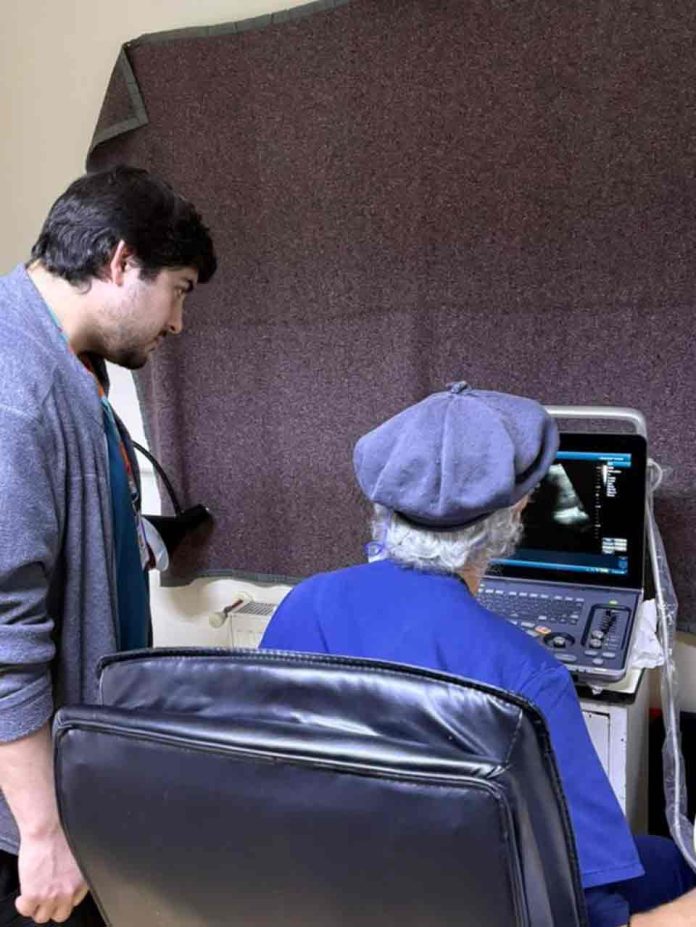 SECTOR SALUD REFUERZA PESQUISA TEMPRANA DE HIDATIDOSIS CON OPERATIVOS DE TAMIZAJE ECOGRÁFICO EN SAN GREGORIO Y TIMAUKEL
