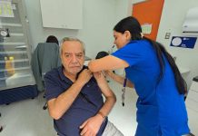 Santiago realizará este sábado dos operativos de vacunación en terreno con servicios de salud y atención comunitaria