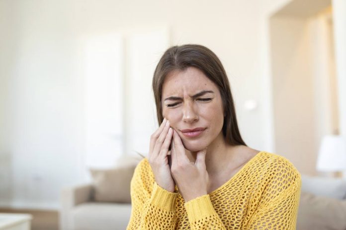Sensibilidad dental: el dolor que casi todos ignoramos y que puede convertirse en un problema mayor