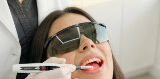 Aftas bucales persistentes: Clínica Aires incorpora tratamiento láser, laserterapia oral