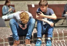 Bajas notas, más anotaciones y cambios de conducta: lo que los adolescentes muchas veces intentan comunicar Bajas notas, más anotaciones y cambios de conducta: lo que los adolescentes muchas veces intentan comunicar