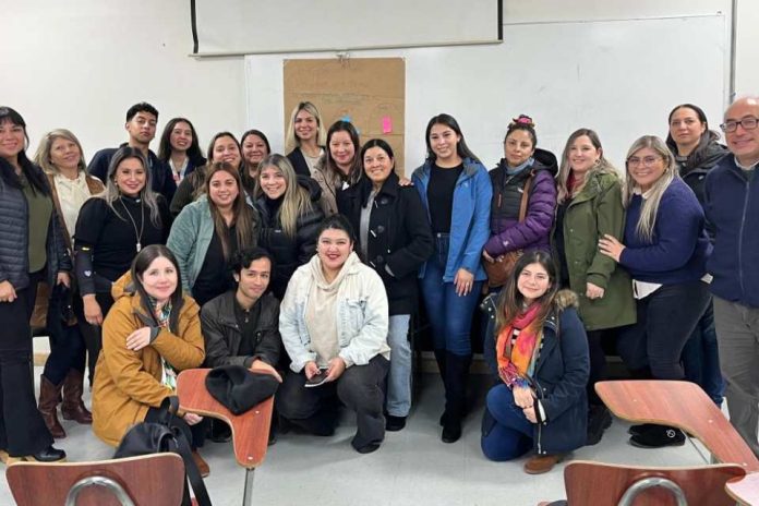 Cuidando a los que cuidan: iniciativa fortalece el bienestar de equipos educativos de Hogar de Cristo en Biobío