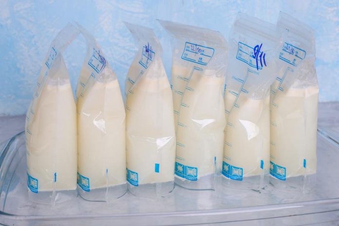 Especialistas advierten que comprar leche materna puede incluso tener riesgo de transmisión de VIH