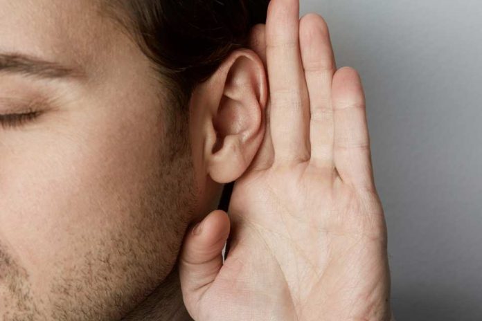 Expertos advierten que déficit de vitamina D podría influir en problemas auditivos como el tinnitus Expertos advierten que déficit de vitamina D podría influir en problemas auditivos como el tinnitus