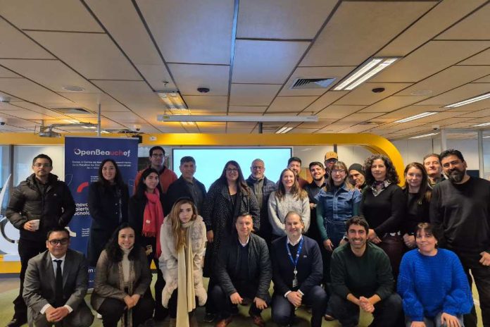 FCFM Uchile y Hub Metropolitano seleccionan 20 proyectos que apuestan por la ciencia y la tecnología al servicio de las personas mayores