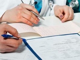 Fraude en salud equivale a 10 Teletones: alertan por millonarias pérdidas del sistema