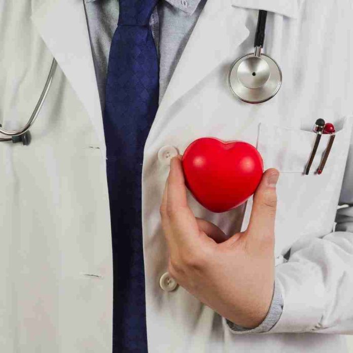 Reportaje Uno de cada cinco adultos podría tener un factor de riesgo cardiovascular hereditario sin saberlo Reportaje | Uno de cada cinco adultos podría tener un factor de riesgo cardiovascular hereditario sin saberlo