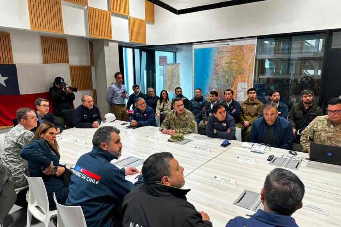 Ministerios de Salud y Defensa despliegan Puesto de Atención Médico Especializado en Alto del Carmen