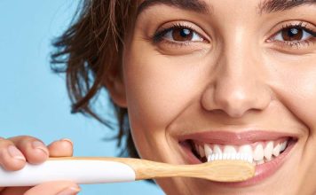 ¿Te cepillas los dientes apenas terminas de comer? Odontólogos explican por qué podría ser un error