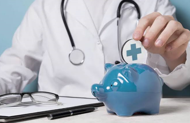 35% de los jóvenes cree que la salud es costosa en Chile 35% de los jóvenes cree que la salud es costosa en Chile