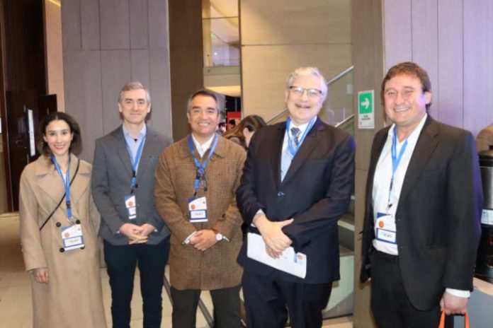Especialistas analizan presente y futuro de la retina