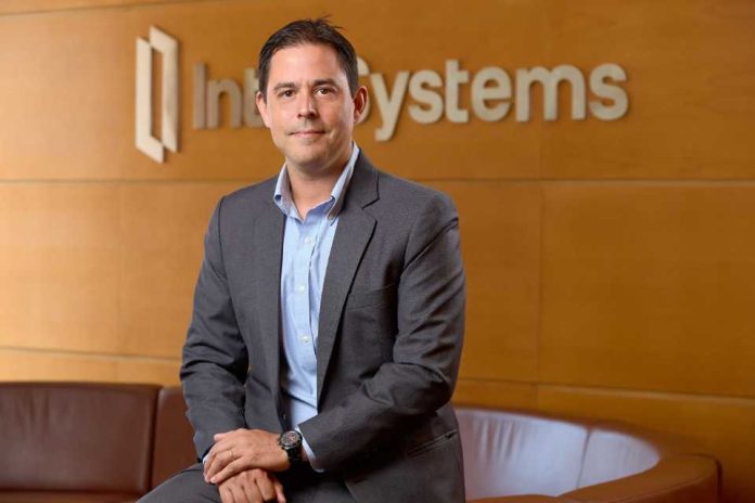 Miguel Corrales, Business Development Manager de InterSystems