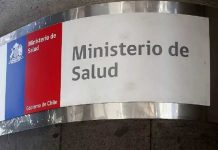 Minsal pide renuncia a directores de dos Servicios de Salud por "pérdida de confianza"