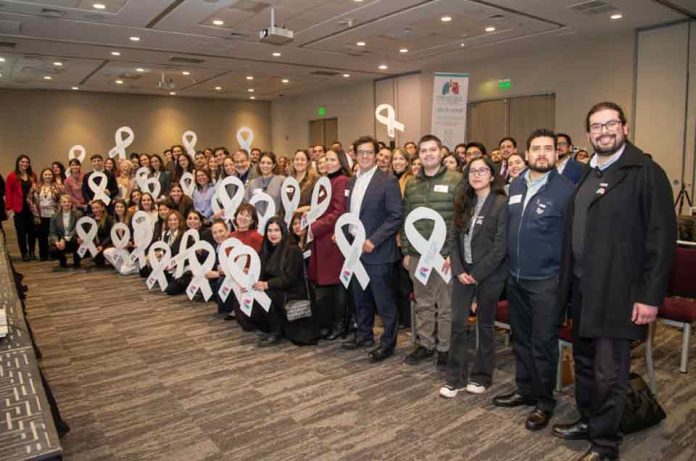 Pacientes con cáncer pulmonar se unen para combatir la principal causa de muerte oncológica en el país Pacientes con cáncer pulmonar se unen para combatir la principal causa de muerte oncológica en el país