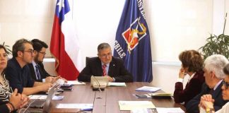 Consejo para mejorar eficiencia y reducir déficit estructural en Salud incorpora mirada de Servicios de Salud y hospitales en su segunda sesión