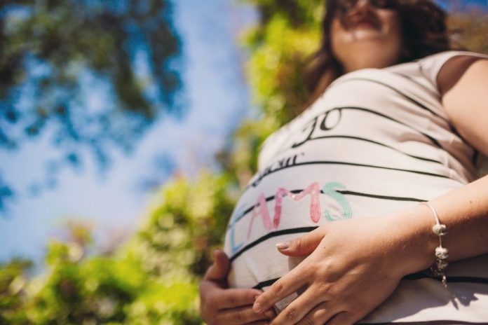 Investigación busca a mujeres embarazadas en Talca para medir efectos del calor y contaminación en recién nacidos Investigación busca a mujeres embarazadas en Talca para medir efectos del calor y contaminación en recién nacidos