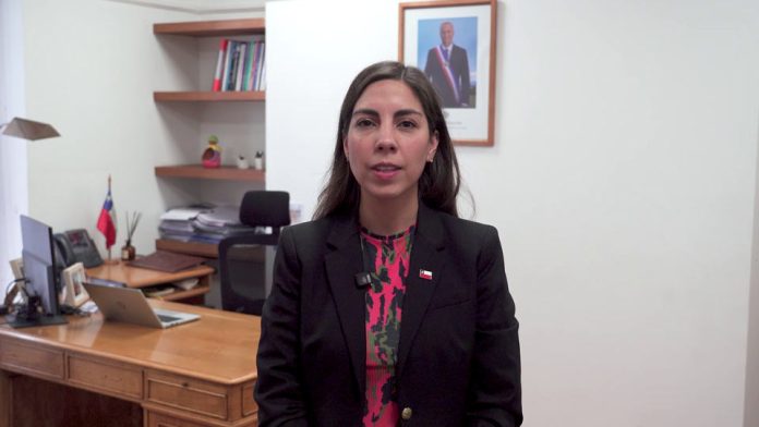 Minsal extiende hasta el 30 de septiembre el uso obligatorio de mascarillas en urgencias, diálisis y oncohematología
