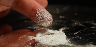 Niño intoxicado con cocaína en Viña del Mar: toxicólogo explica riesgos y qué hacer ante una sospecha de exposición