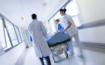 Reportaje | Escasez de personal de salud en América Latina pone foco en una gestión más eficiente de los turnos