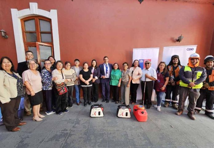 Seremi de Energía y Seremi de la Mujer y Equidad de Género realizaron capacitación para fortalecer el cuidado de personas electrodependientes