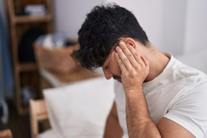 Un pitido que no desaparece: cuándo el tinnitus puede ser una señal de alerta Un pitido que no desaparece: cuándo el tinnitus puede ser una señal de alerta