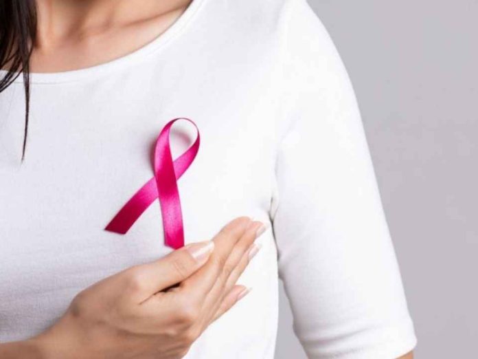 Cáncer de mama: más de 2.600 personas tienen garantías GES retrasadas mientras los nuevos casos superan los 5 mil al año