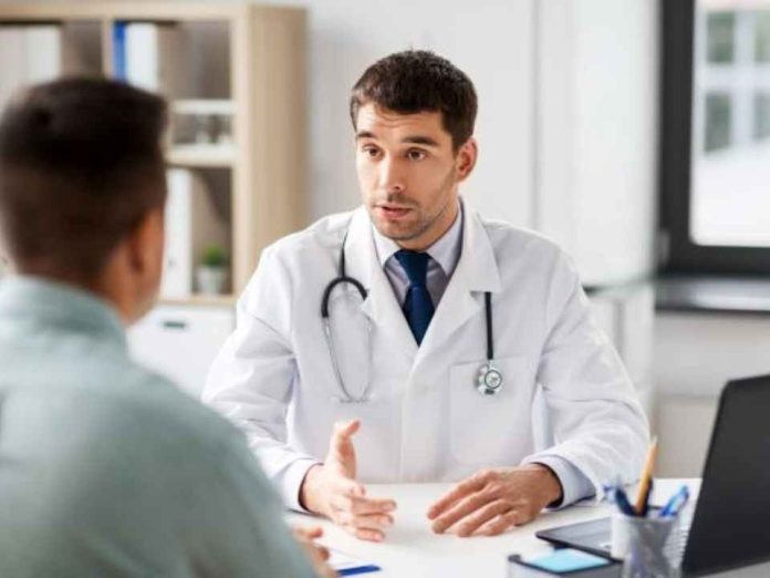Columna de opinión ¿Por qué los hombres llegan tarde al médico Las enfermedades silenciosas que más se diagnostican cuando ya avanzaron Columna de opinión | ¿Por qué los hombres llegan tarde al médico? Las enfermedades silenciosas que más se diagnostican cuando ya avanzaron
