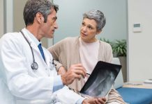 Día Mundial de la Osteoporosis: lo que las mujeres jóvenes deben saber antes de la primera fractura