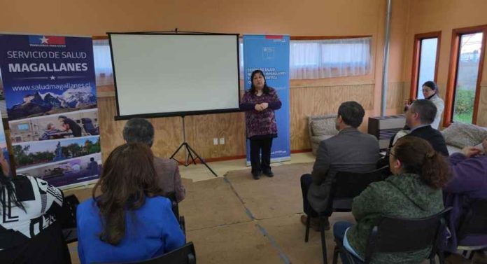 Escuela de dirigentes en salud finaliza su sexta versión fortaleciendo la participación comunitaria y el trabajo conjunto con el sector salud Escuela de dirigentes en salud finaliza su sexta versión fortaleciendo la participación comunitaria y el trabajo conjunto con el sector salud
