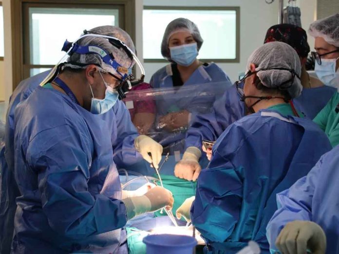 HOSPITAL REGIONAL ALCANZÓ LOS 100 TRASPLANTES CARDÍACOS EFECTIVOS EN MENOS DE UNA DÉCADA HOSPITAL REGIONAL ALCANZÓ LOS 100 TRASPLANTES CARDÍACOS EFECTIVOS EN MENOS DE UNA DÉCADA