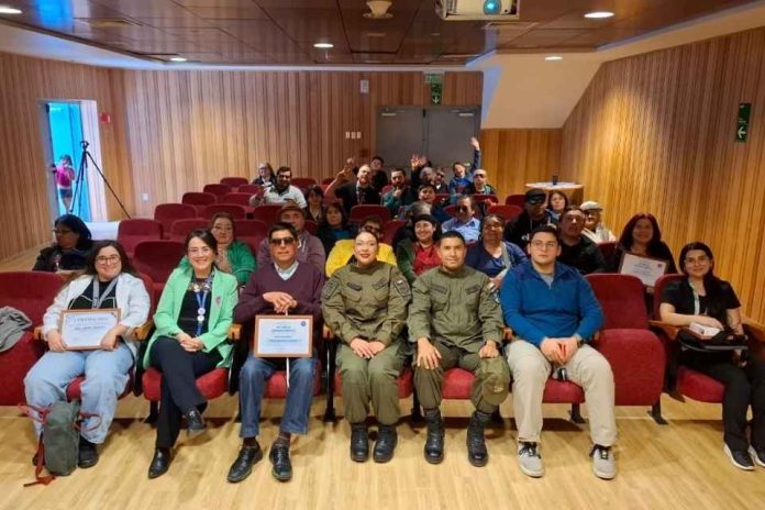 Jornada “Ver con otros sentidos” promovió la empatía, la inclusión y el aprendizaje sobre discapacidad visual en Puerto Aysén Jornada “Ver con otros sentidos” promovió la empatía, la inclusión y el aprendizaje sobre discapacidad visual en Puerto Aysén