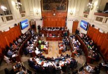 Ministra Chomali y Presupuesto 2027: “Este es el primer paso para la sostenibilidad financiera del sistema” Ministra Chomali y Presupuesto 2027: “Este es el primer paso para la sostenibilidad financiera del sistema”
