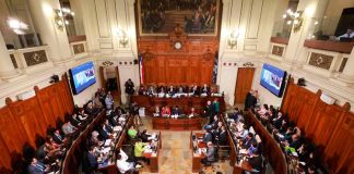 Ministra Chomali y Presupuesto 2027: “Este es el primer paso para la sostenibilidad financiera del sistema” Ministra Chomali y Presupuesto 2027: “Este es el primer paso para la sostenibilidad financiera del sistema”