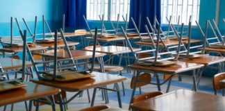 Mineduc anuncia suspensión de clases en Las Condes por aluvión Mineduc anuncia suspensión de clases en Las Condes por aluvión