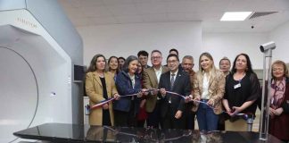 Ministra de Salud inaugura acelerador lineal en Biobío para fortalecer la capacidad de tratamiento contra el cáncer en la región Ministra de Salud inaugura acelerador lineal en Biobío para fortalecer la capacidad de tratamiento contra el cáncer en la región