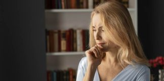 Olvidos y falta de concentración en la menopausia: qué es la niebla mental y cuándo poner atención
