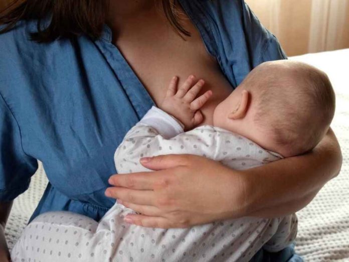 Pediatras alertan por retiro de la lactancia materna de las metas de salud primaria para 2027