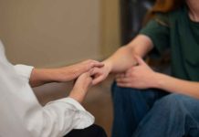 Reportaje | Rabietas, aislamiento o problemas para dormir: las señales de alerta en la salud mental de niños y adolescentes