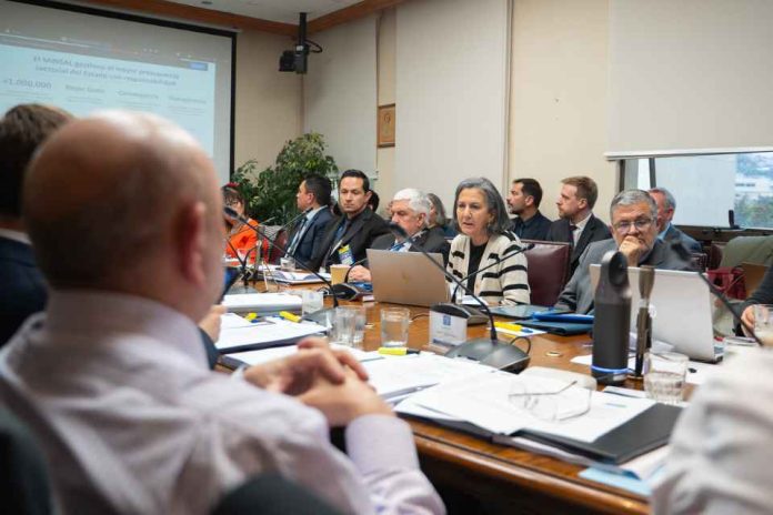 Tercera Subcomisión Mixta de Presupuestos aprueba partida del Ministerio de Salud para 2027: recursos aumentan 4,7% y superan los $18,3 billones